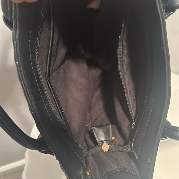 Aldo Tote - Picture 7 of 9